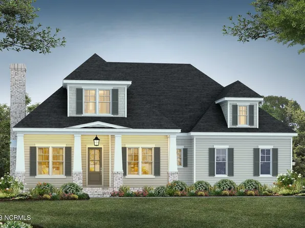 285 Hollycrest Drive, Pinehurst, NC 28374