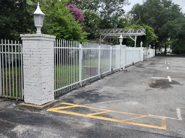 1536 1/2 Heights Blvd, Houston, TX 77008