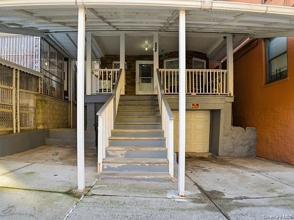 2nd image of 2448 Devoe Terrace