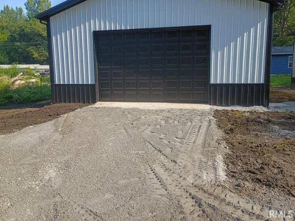 115 Lane 134 Turkey Lk, Hudson, IN 46747