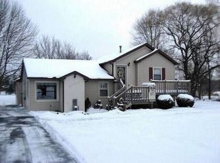 2732 Sandhill Rd, Mason, MI 48854