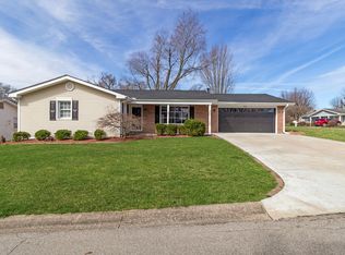 1905 Windwood Dr, Bedford, IN 47421