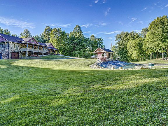 8th image of 167 Tailwater Rd