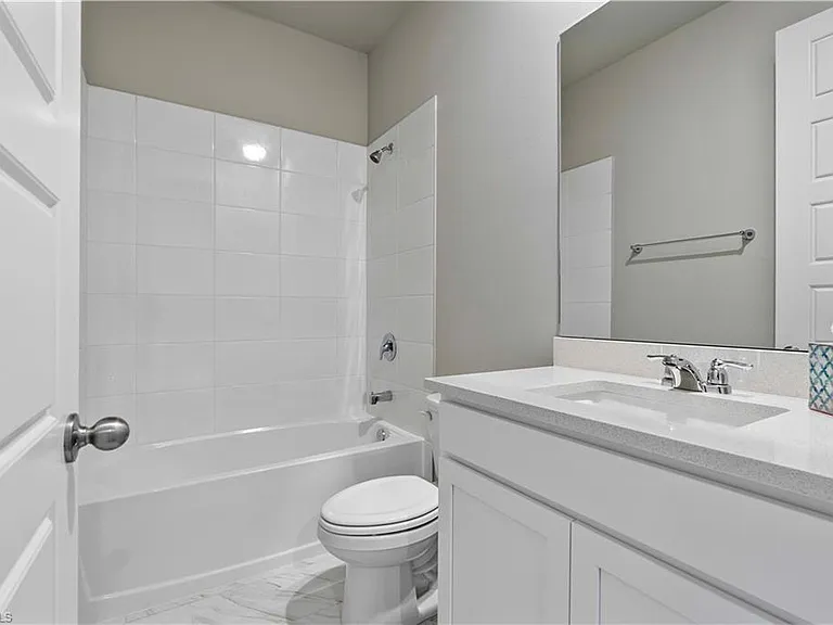 16420 Seven Lakes Ave — Photo 5