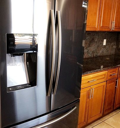 5th image of 1200 S Shenandoah St APT 306