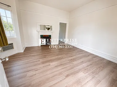 2053 N Bush St — Photo 3
