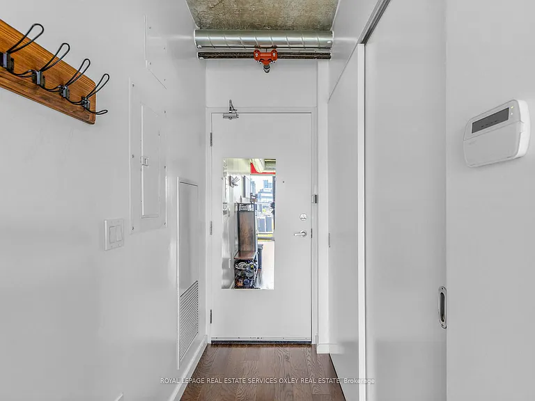 51 Trolley Cres #1109 — Photo 4
