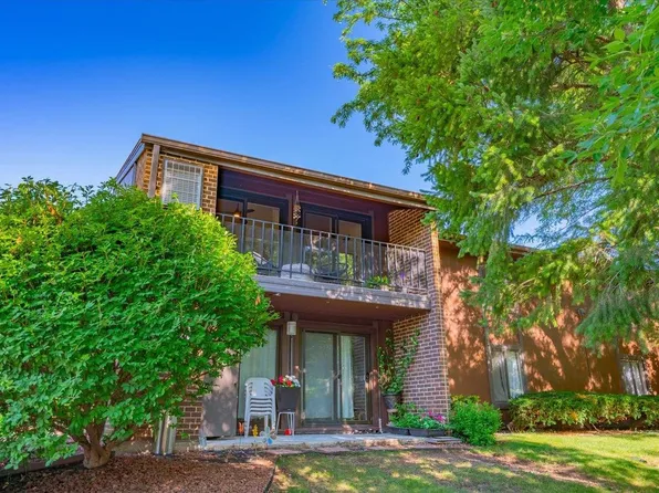 3114 Creek View Drive #4, Middleton, WI 53562