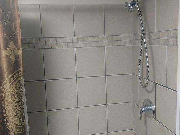 Tub/shower
