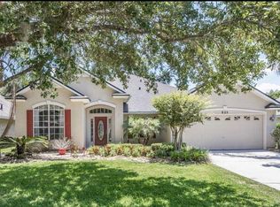 825 W Cumberland Ct, Saint Johns, FL 32259