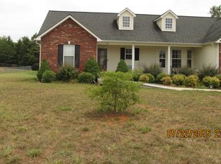 299 Carriage Trace Ln, Lexington, NC 27295