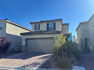 5562 Lushan St, Spring Valley, NV 89148
