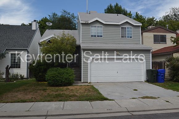 1st image of 393 E Park Creeke Ln