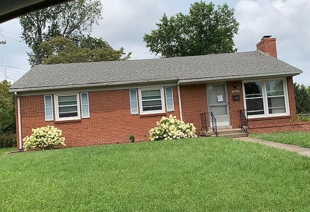 2nd image of 2613 Southview Dr