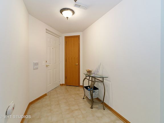 3rd image of 11545 Settlers Pond Way Unit 1B