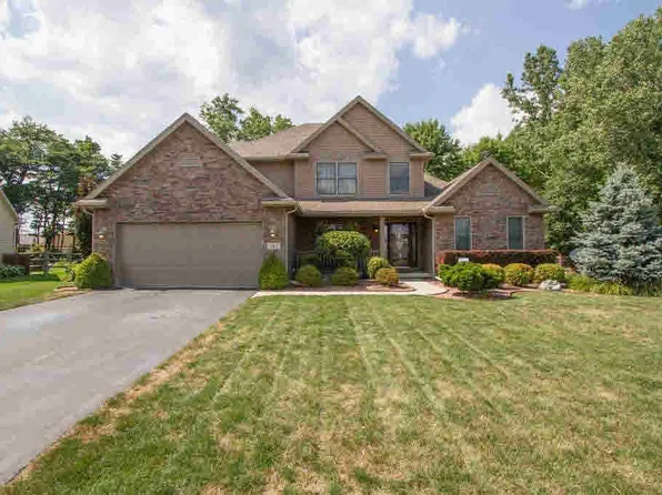 742 Grand Oak Dr, Temperance, MI 48182