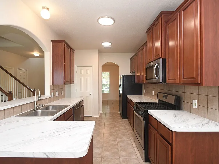 13111 Rippling Creek Ln — Photo 8