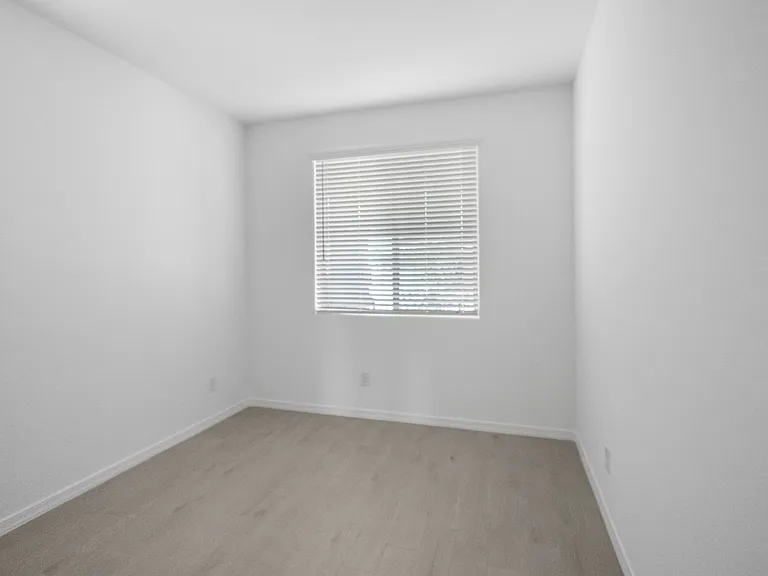13415 W Eagle Feather Rd — Photo 23