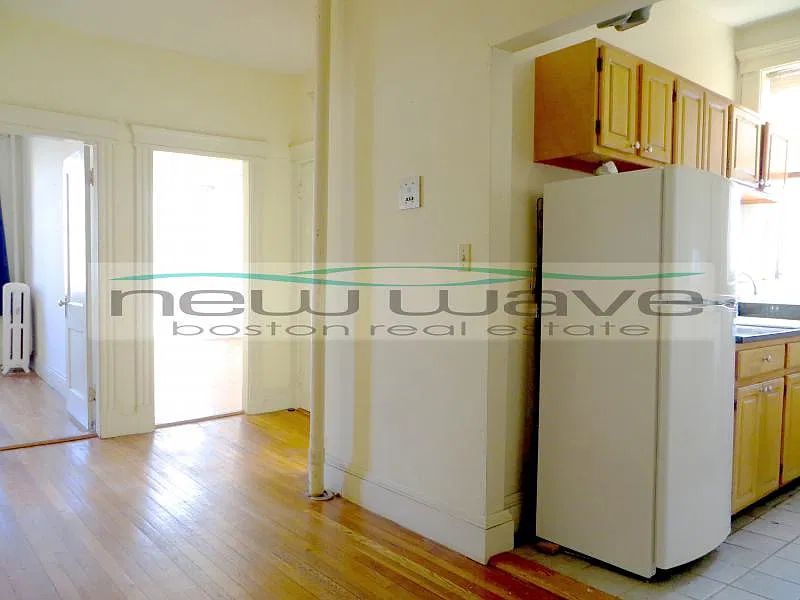 1 bed, 999 sqft, $2,650 — Photo 3