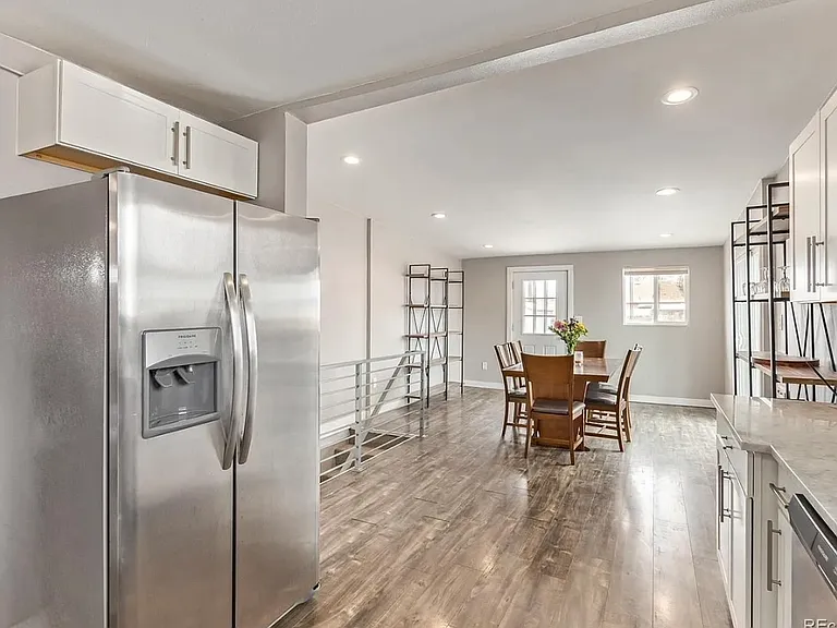 601 Meade St — Photo 9