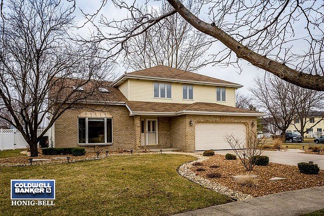 1st image of 225 Julianne Dr