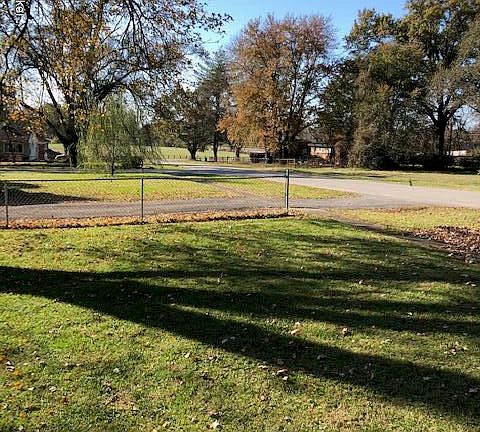 2nd image of 304 Granvil Dr