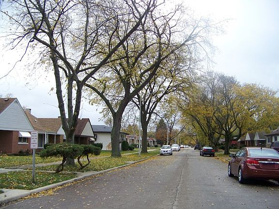 5th image of 411 50th Ave