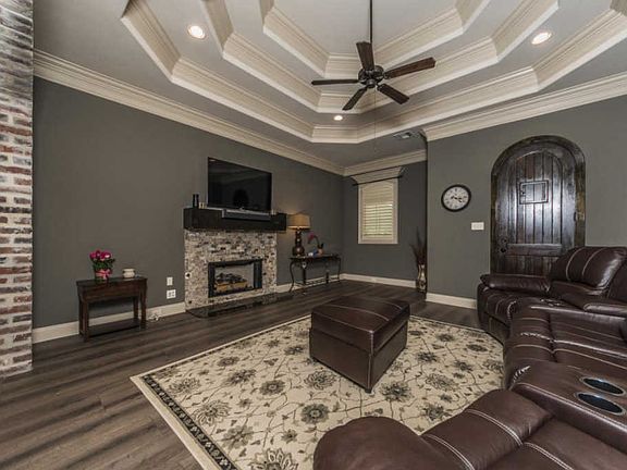 5th image of 124 Autumnbrook Dr