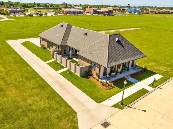 215 Rue Saint Cameron, Houma, LA 70360