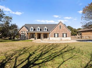 2010 Wigeon St, Granbury, TX 76049