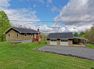 34 Sunset Way, Cambridge, NY 12816