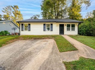 2947 Pebblebrook Dr, Buford, GA