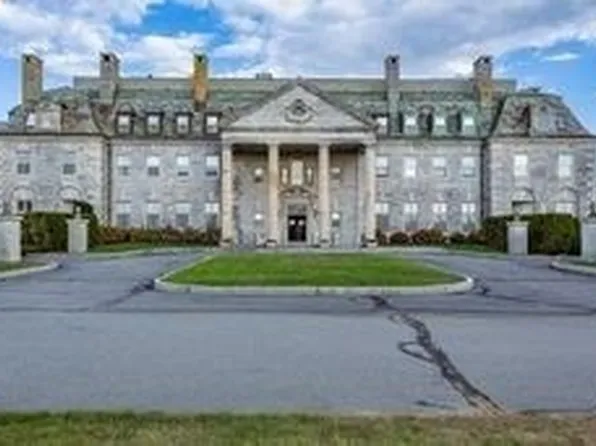 48 N Shore Dr Unit 4, Dartmouth, MA 02748