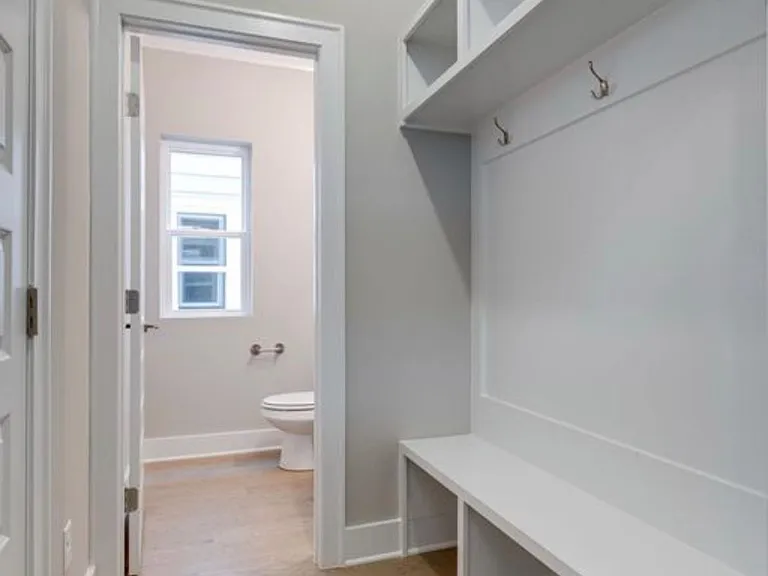 1631 Northview Ave #B — Photo 7