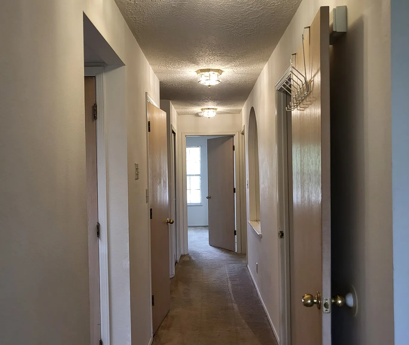 2 bed, 1133 sqft, $1,450 — Photo 2