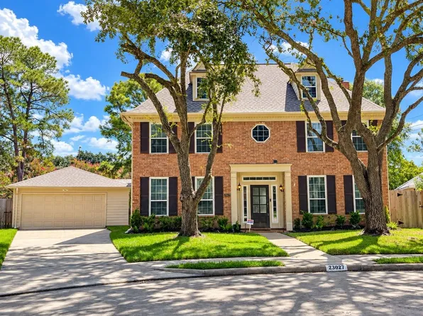 23027 Lodgepoint Dr, Katy, TX 77494