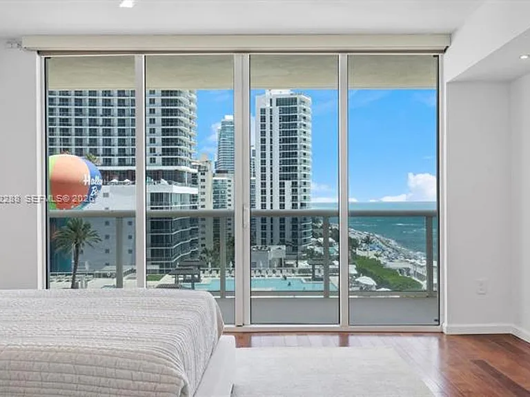 1830 Ocean Dr #CU-1101 — Photo 30
