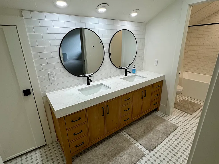Jack-and-Jill Bath upstairs