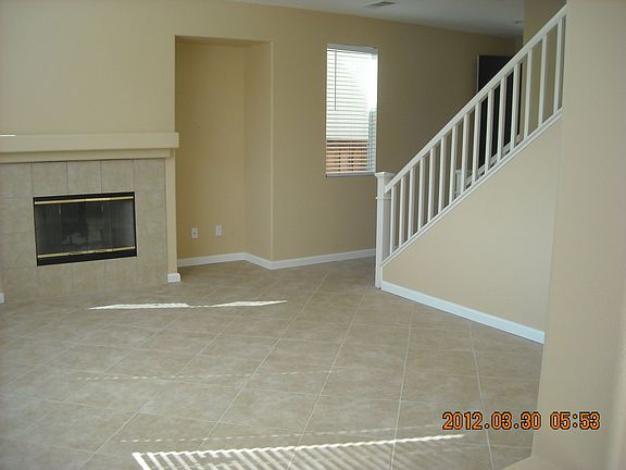 4th image of 29324 Castlewood Dr