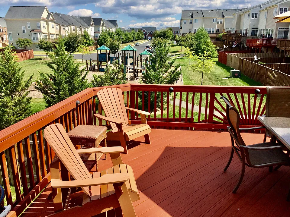 1183 Cambria Ter NE