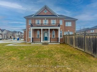 246 Thomas Phillips Dr, Aurora, ON