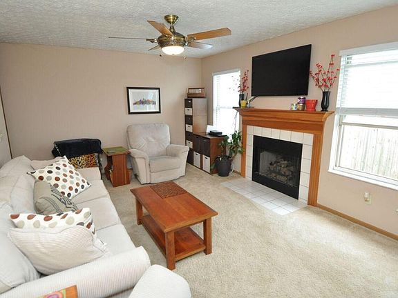 2nd image of 4251 Shady Meadows Dr