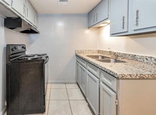 1802 N Wayside Dr APT 21, Houston, TX 77020