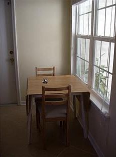 3rd image of 1945 Westminster Cir APT 2