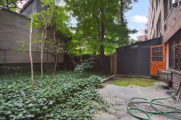 Sold by Corcoran | media 16