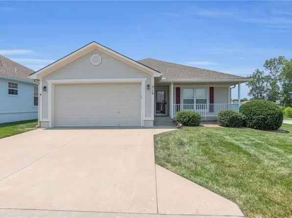 510 Galaxy Ln, Raymore, MO 64083