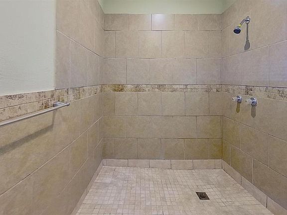 3rd image of 834 Division Ave #B