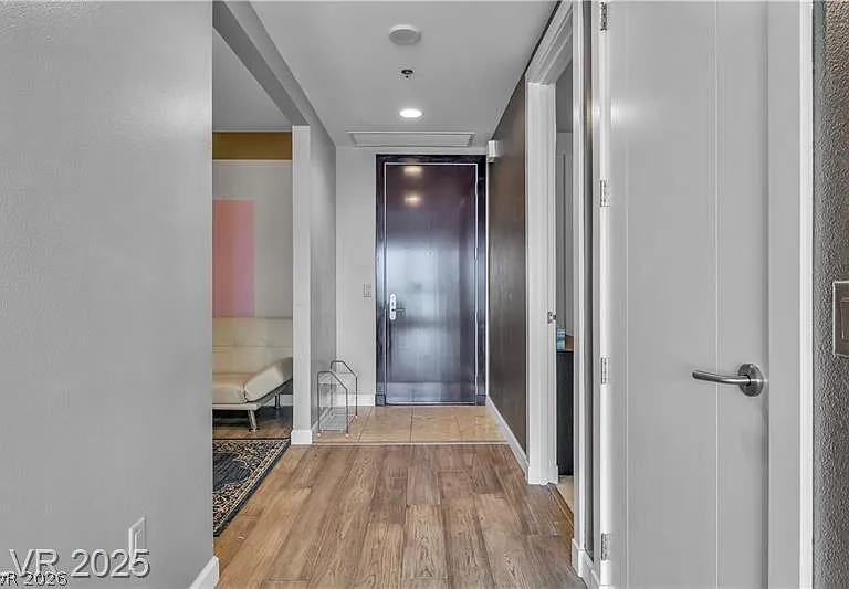4525 Dean Martin Dr #3207 — Photo 29