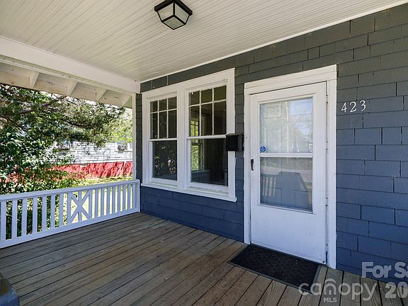 2nd image of 423 Green St