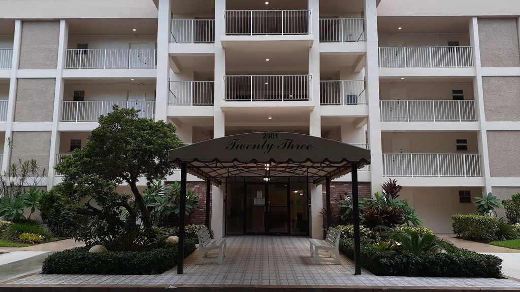 2601 S Course Drive #203, Pompano Beach